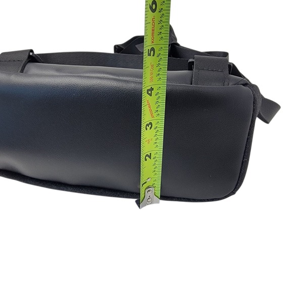 Bioworld Disney Jack Skellington Mini Backpack Glitter Black Nightmare New - Picture 16 of 16